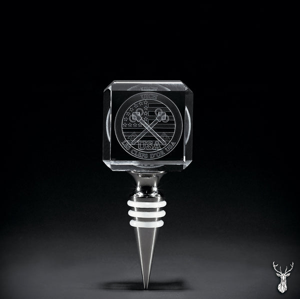 2D Square Crystal Wine stopper | Personalized Engraving.