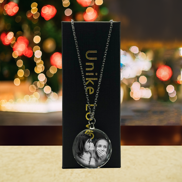 Circular Crystal Necklace | Valentine's Day Exclusive
