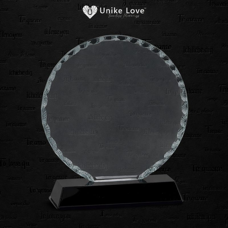 6 1/2" Round Facet Glass on Black Base