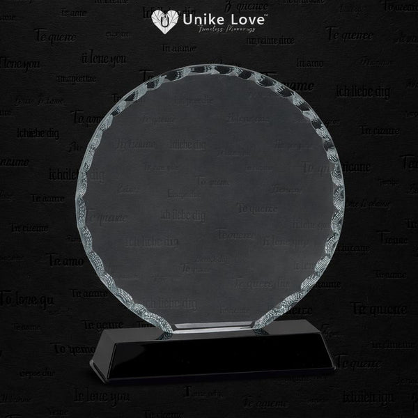6 1/2" Round Facet Glass on Black Base