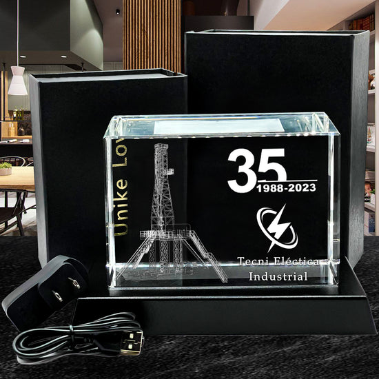 Retirement Gift | 3D Photo Crystal Brick | Co-workers gift | Luxury Detail | Personalized Laser Engraving.